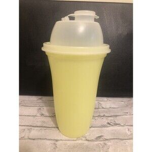 Vtg Tupperware Yellow Shaker 844-3 w/ Lid 845-2 No Insert Kitchenware Storage